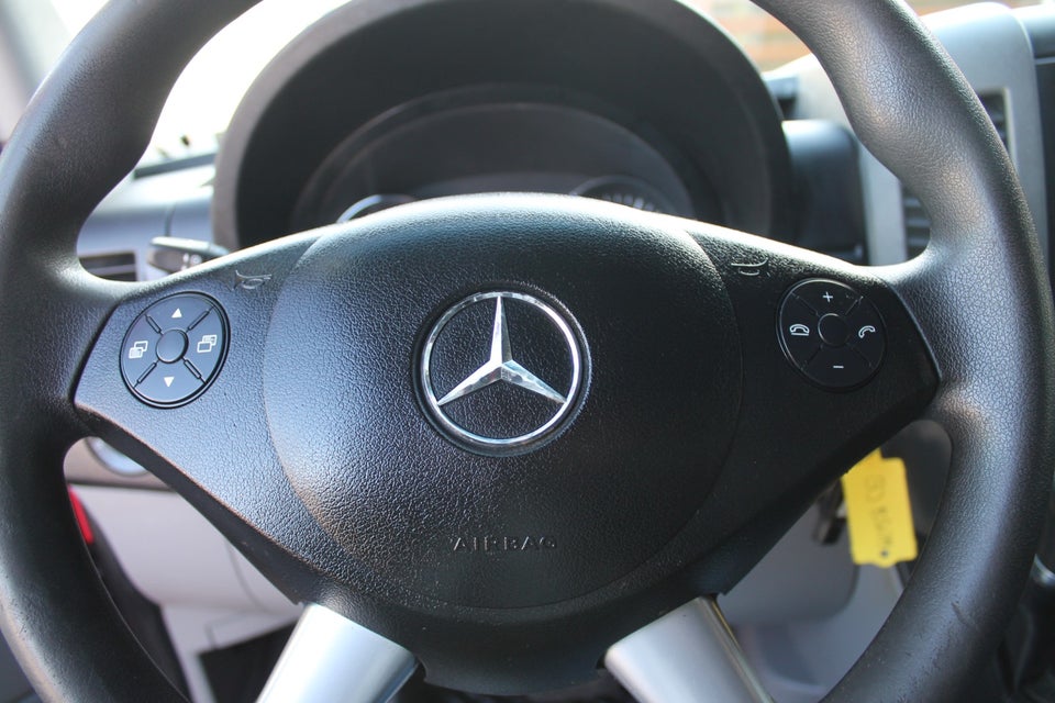 Mercedes Sprinter 316 2,2 CDi R2 Kassevogn aut. 5d