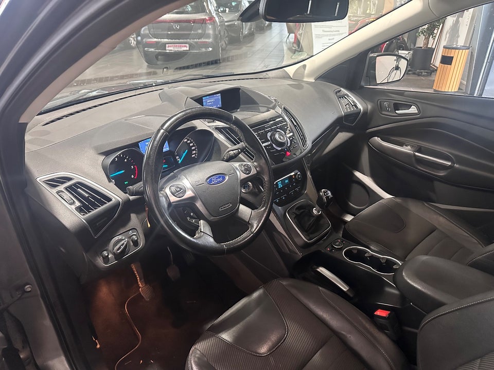 Ford Kuga 2,0 TDCi 163 Titanium+ AWD Van 5d