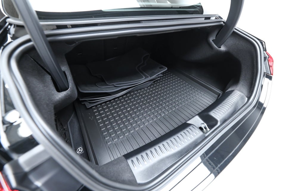 Mercedes CLA250+ EQ Progressive Advance Plus 4d