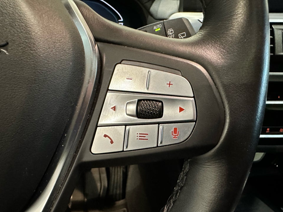 BMW iX3 Charged Plus 5d