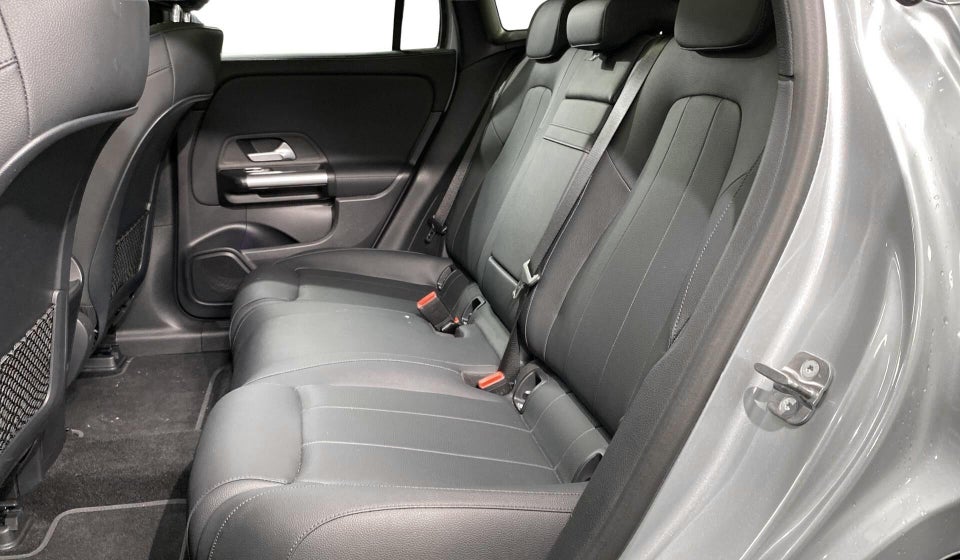 Mercedes EQA250+ Progressive 5d