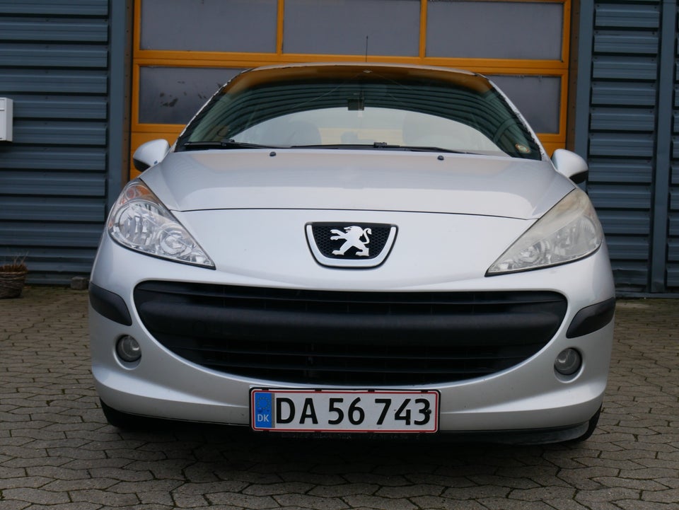 Peugeot 207 1,4 HDi XR+ 3d