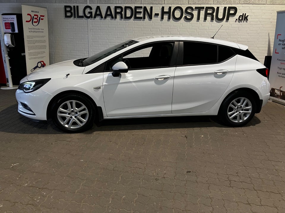 Opel Astra 1,0 T 105 Enjoy 5d