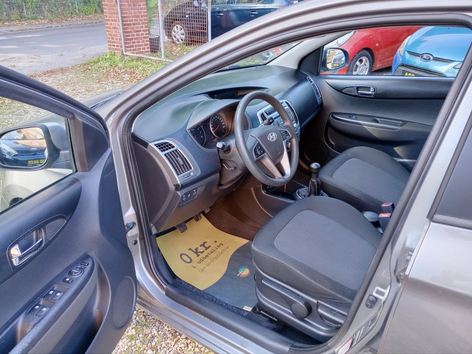 Hyundai i20 1,25 Classic 5d