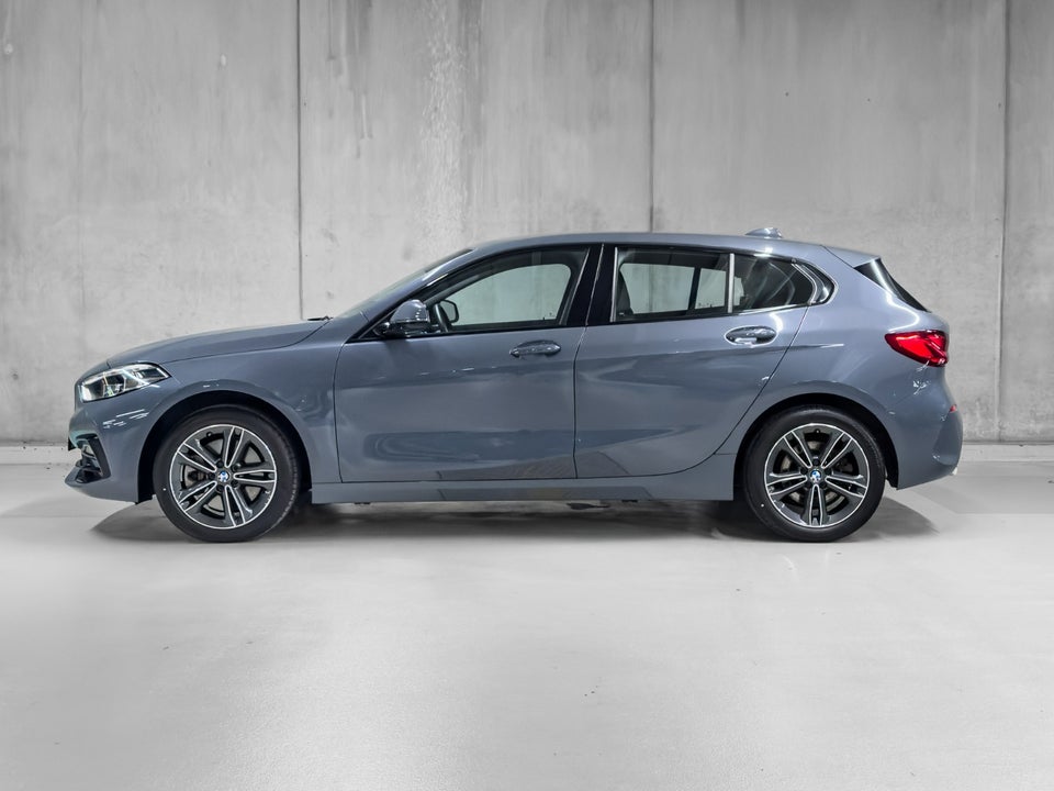 BMW 120d 2,0 Sport Line aut. 5d