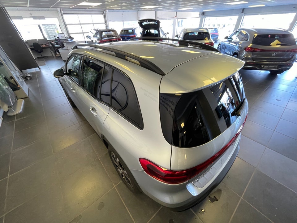 Mercedes EQB250+ Electric Art Advance Plus 5d