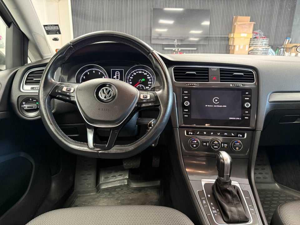 VW Golf VII 1,5 TSi 130 Comfortline Connect DSG 5d