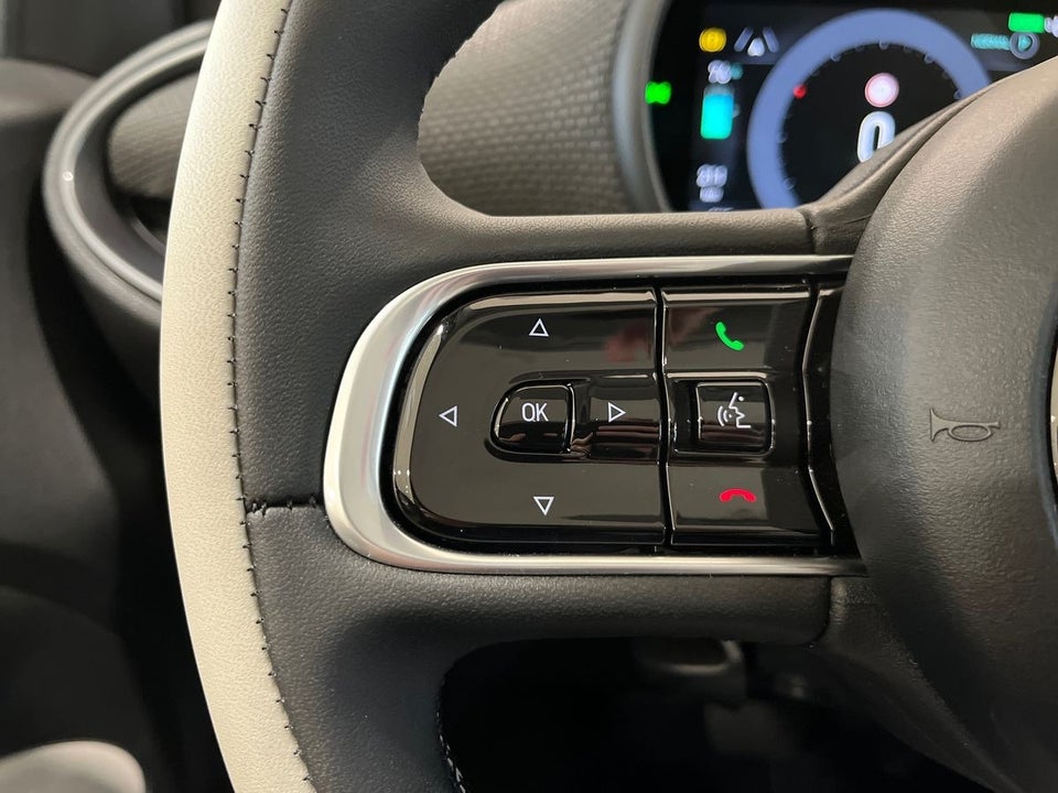 Fiat 500e 42 la Prima 3+1 4d