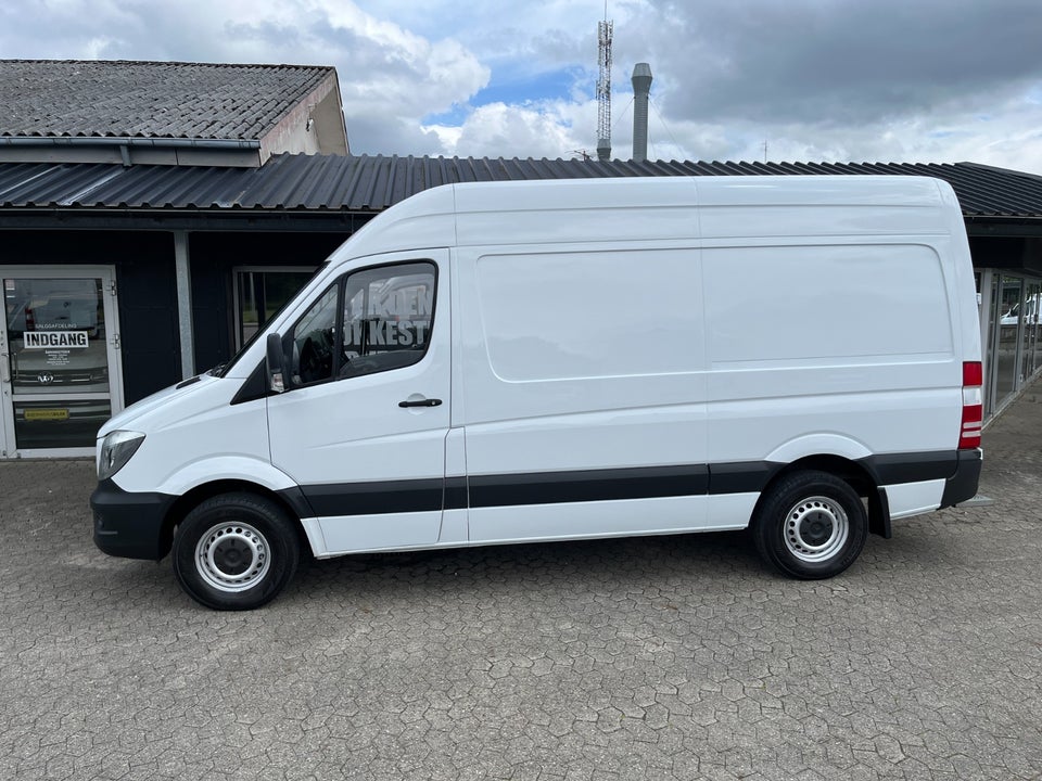 Mercedes Sprinter 316 2,2 CDi R2 Kassevogn 5d