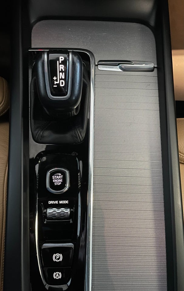 Volvo XC60 2,0 D4 190 Inscription aut. 5d