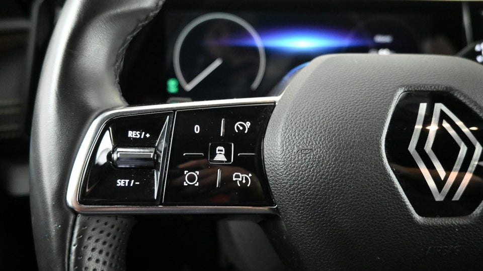 Renault Megane E-Tech 60 Iconic 5d