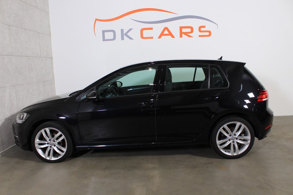 VW Golf VII 2,0 TDi 150 Comfortline DSG 5d