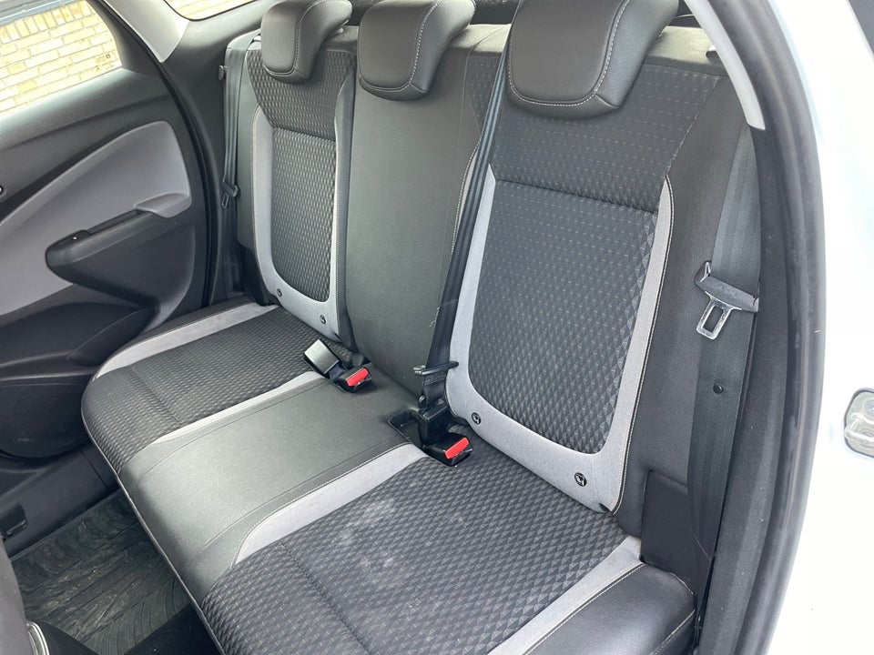 Opel Crossland X 1,2 Enjoy Special 5d