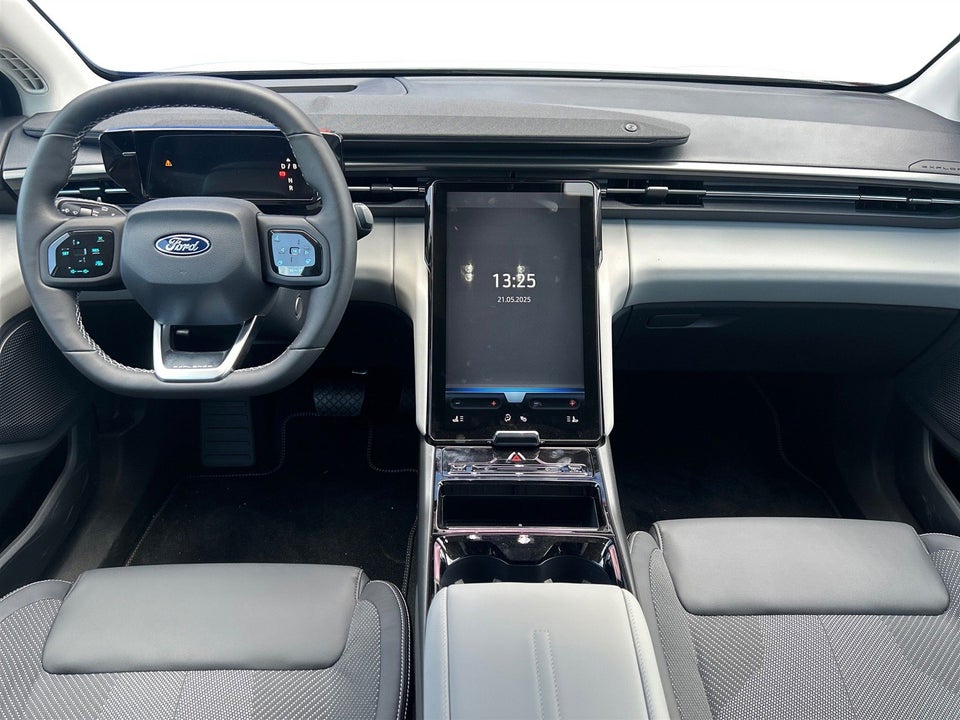 Ford Explorer 82 Select Extended Range 5d