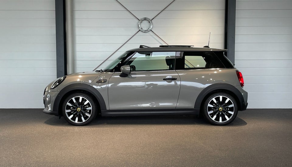 MINI Cooper SE Yours Trim 3d