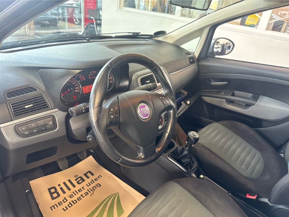 Fiat Grande Punto 1,4 Dynamic 5d