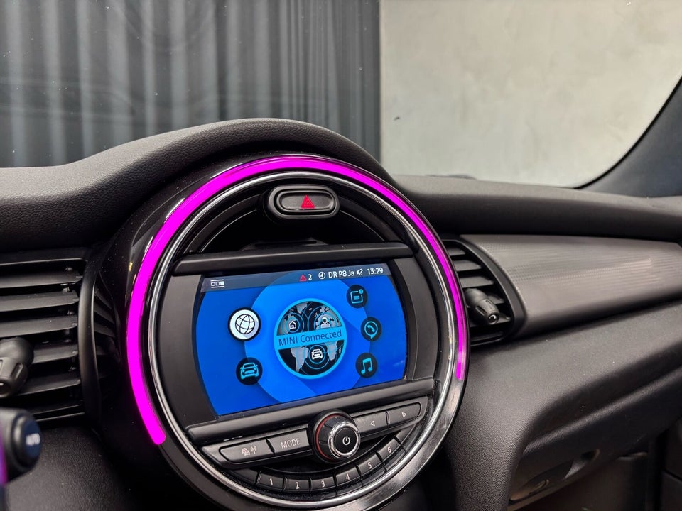 MINI Cooper 1,5 Essential Cabriolet aut. 2d