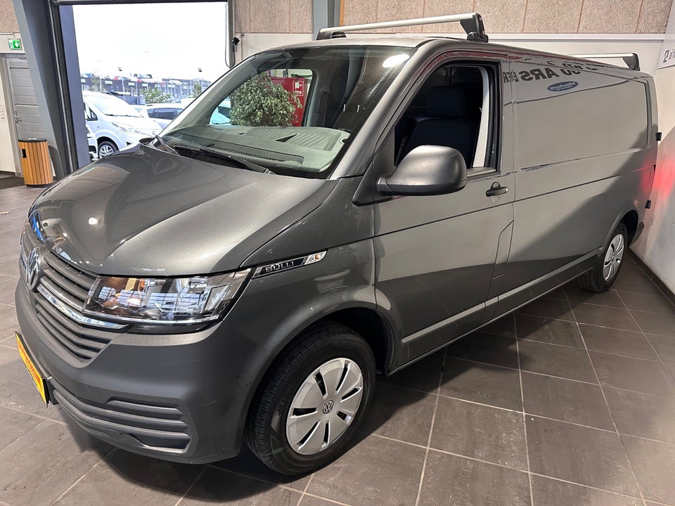 VW Transporter 2,0 TDi 150 Kassevogn DSG lang