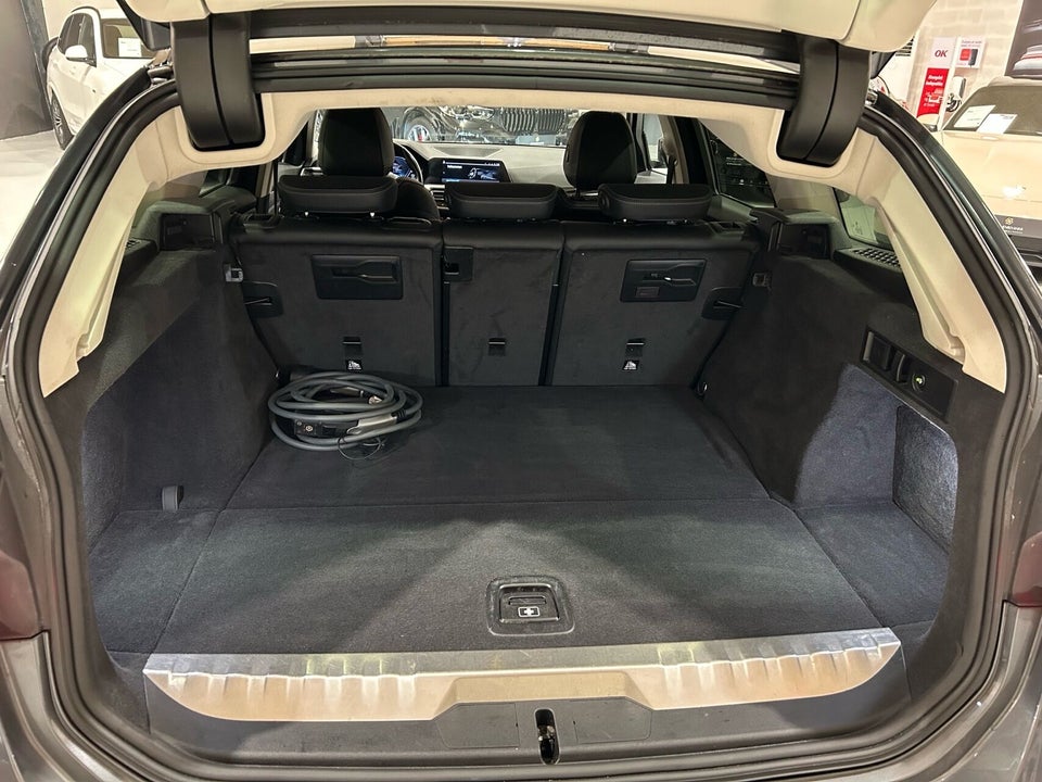 BMW 330e 2,0 Touring Sport Line aut. 5d