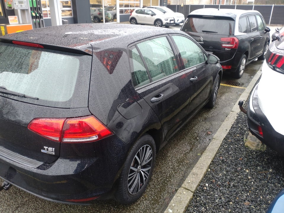 VW Golf VII 1,2 TSi 85 Startline BMT 5d