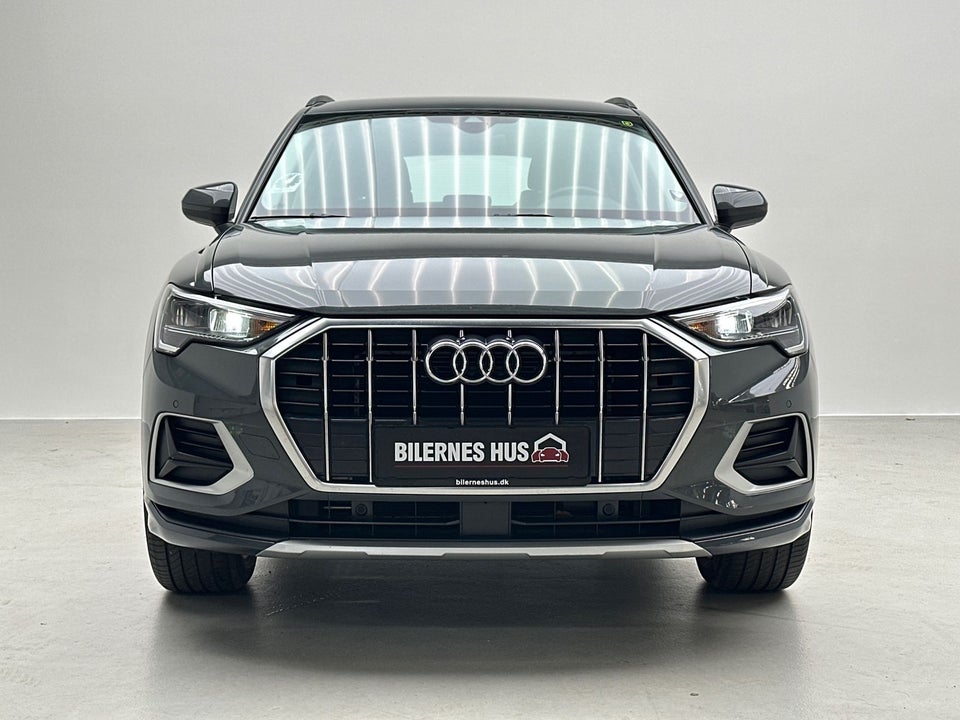 Audi Q3 35 TFSi Advanced Prestige S-tr. 5d