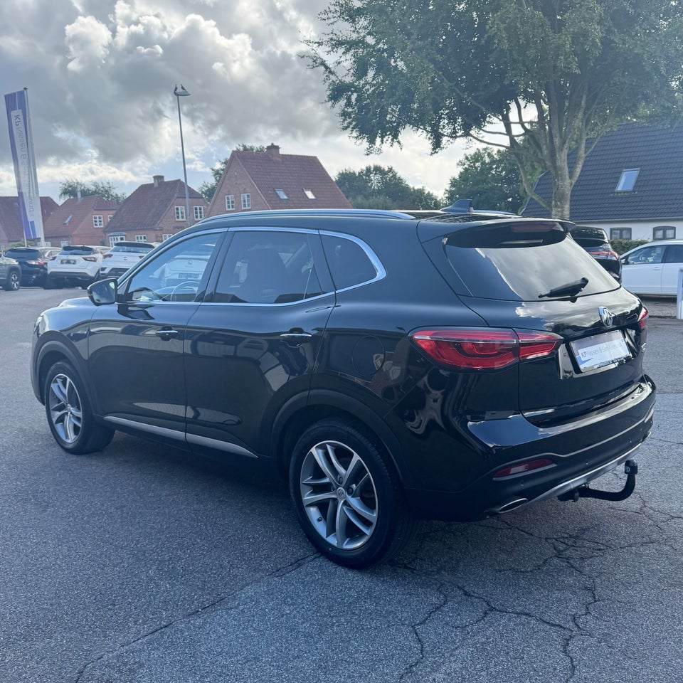 MG EHS 1,5 PHEV Luxury 5d