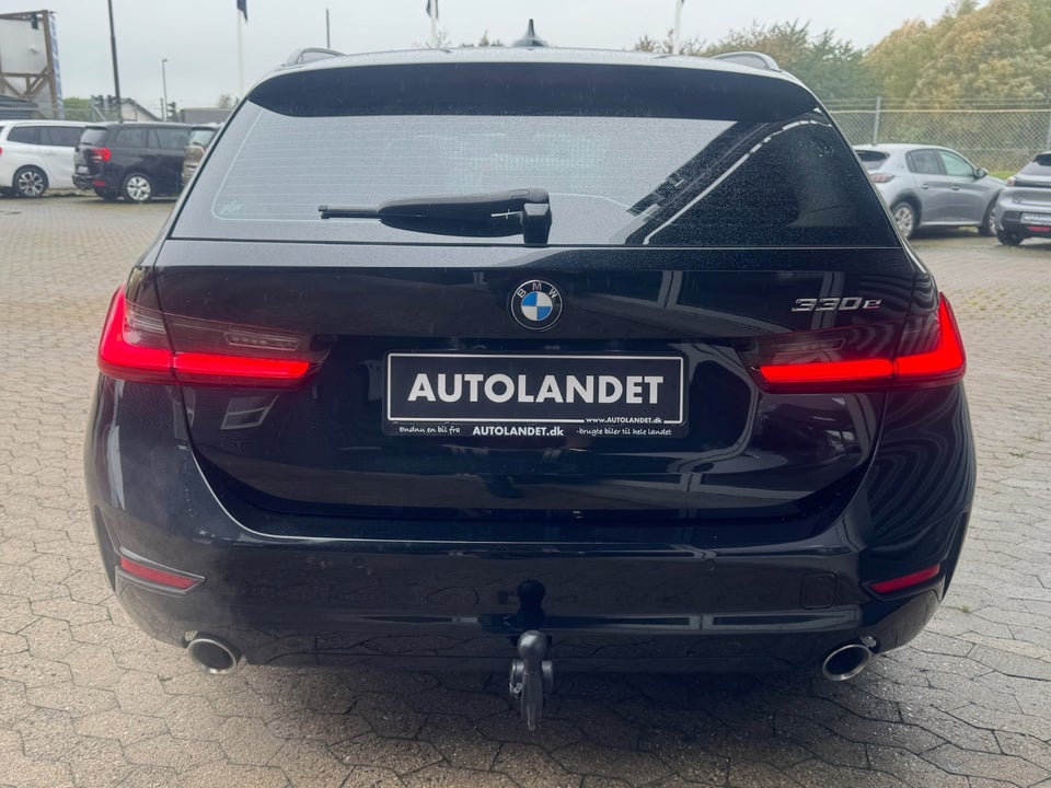 BMW 330e 2,0 Touring Sport Line aut. 5d