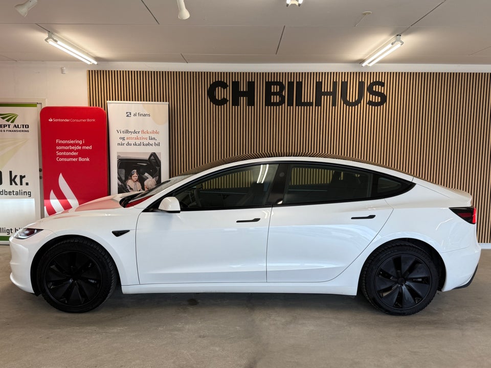 Tesla Model 3 Long Range AWD 4d