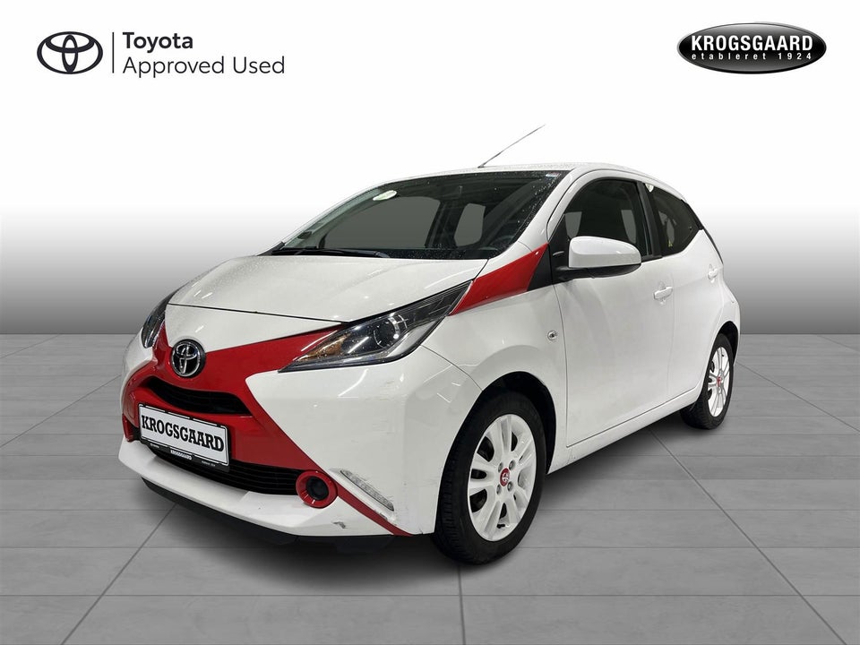 Toyota Aygo 1,0 VVT-i x-play x-shift 5d