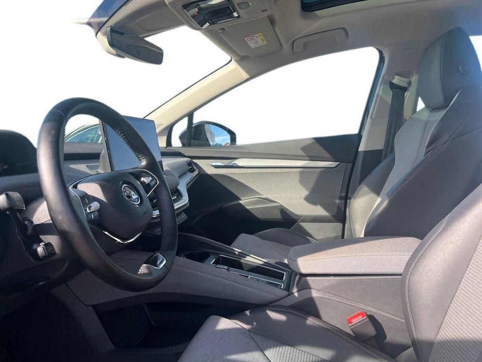 Skoda Enyaq 60 iV Loft 5d