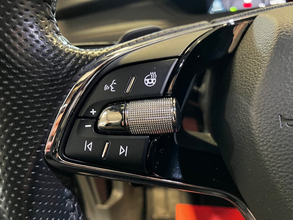 Skoda Enyaq 60 iV Founders Edition 5d