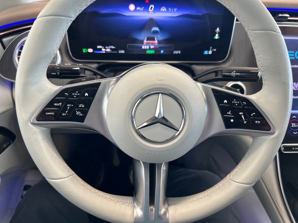 Mercedes EQE350 4d
