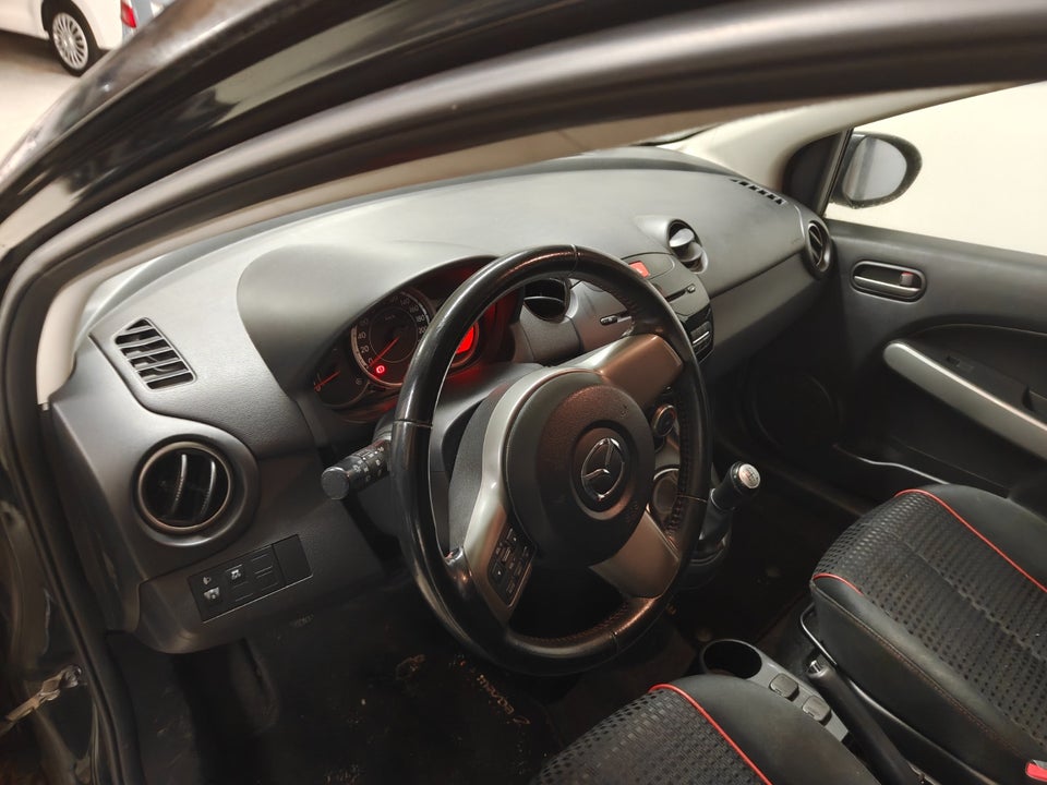 Mazda 2 1,3 Advance 5d