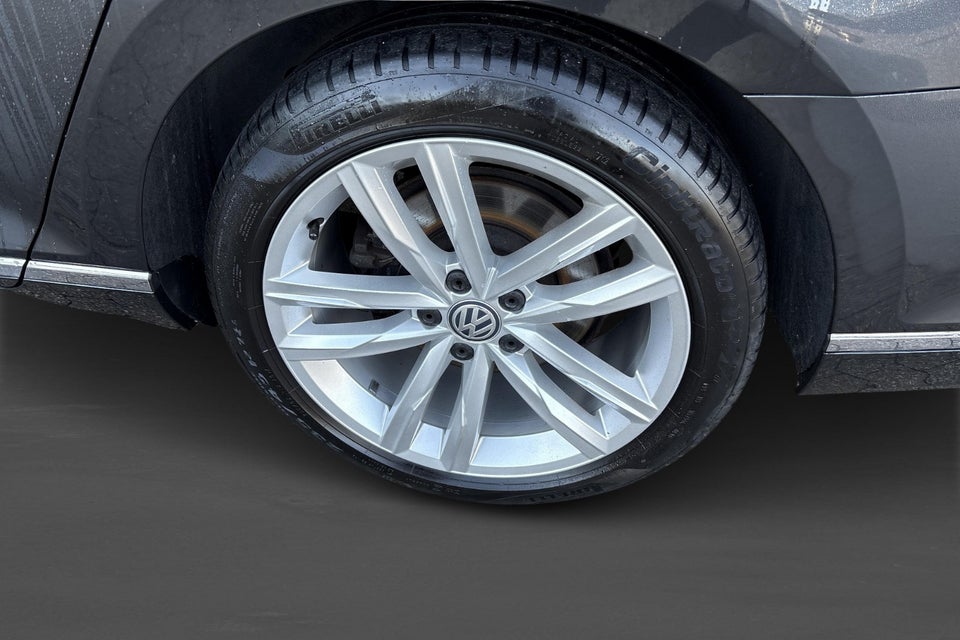 VW Passat 1,5 TSi 150 Elegance+ Variant DSG 5d