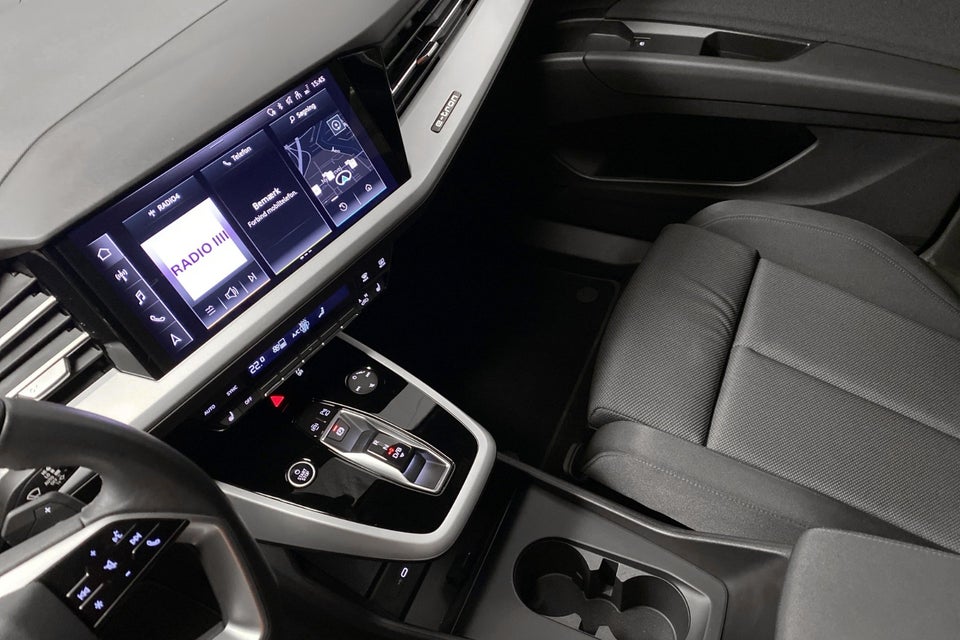 Audi Q4 e-tron 45 Progress 5d