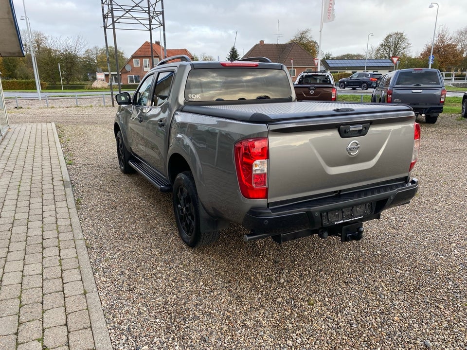 Nissan Navara 2,3 dCi 190 Db.Kab N-Guard aut. 4d