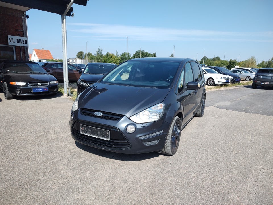 Ford S-MAX 2,0 TDCi 140 Titanium Van 5d