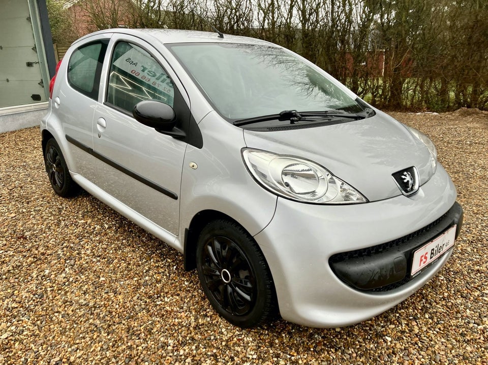 Peugeot 107 1,0 Trendy 2-tr. 5d