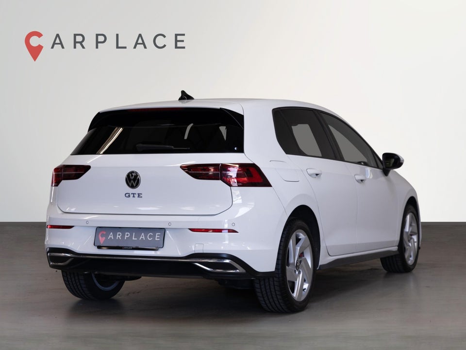 VW Golf VIII 1,4 GTE DSG 5d