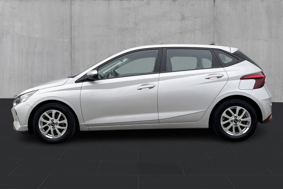 Hyundai i20 1,0 T-GDi Essential DCT 5d