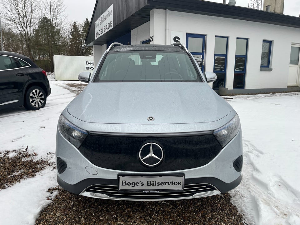 Mercedes EQB250+ Progressive 5d