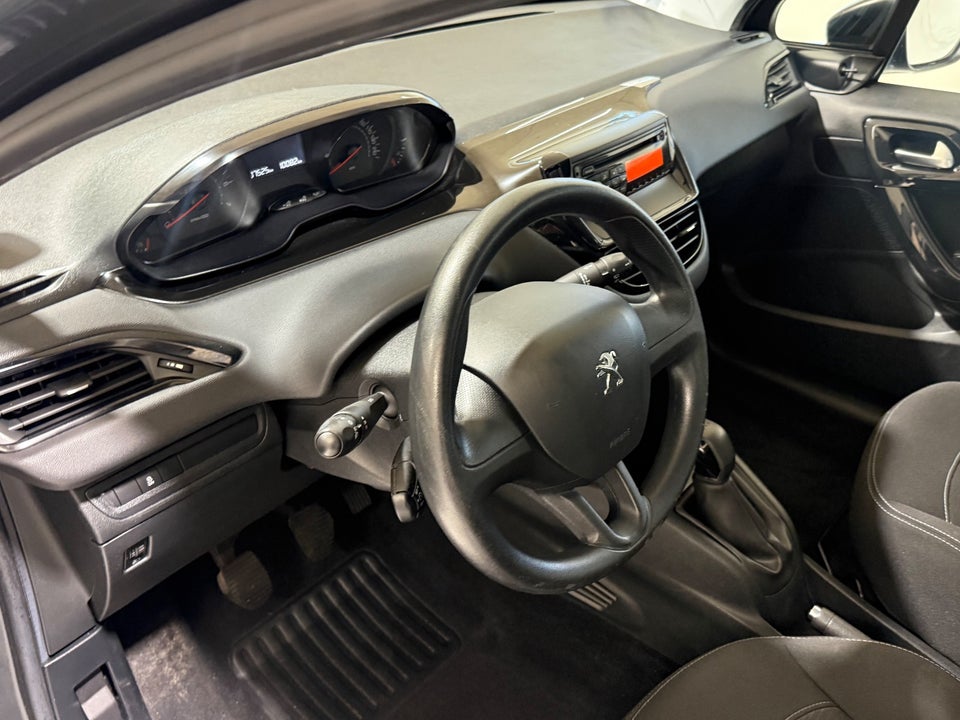Peugeot 208 1,0 VTi Active 5d