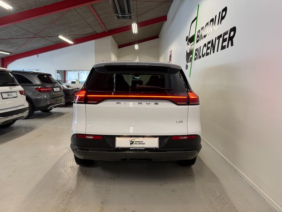 Aiways U5 Premium 5d