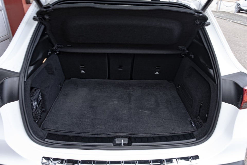 Mercedes EQA250 AMG Line 5d