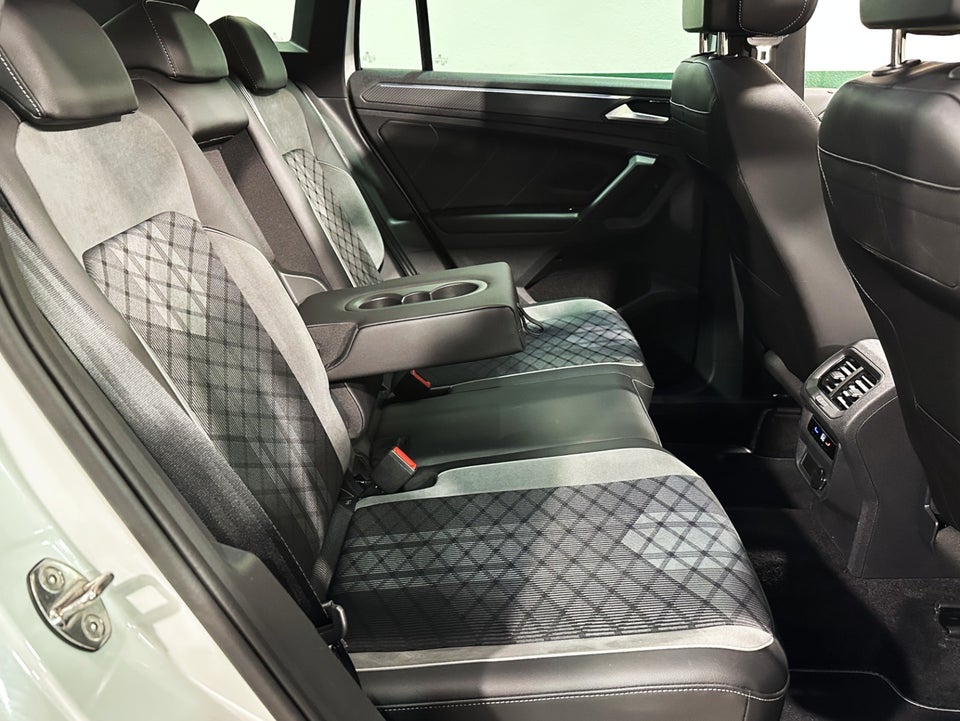 VW Tiguan 1,4 eHybrid R-line DSG 5d