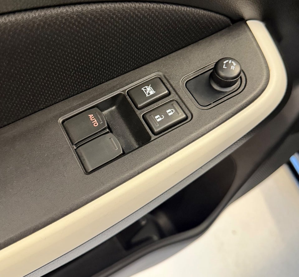 Suzuki Swift 1,2 Dualjet Action 5d