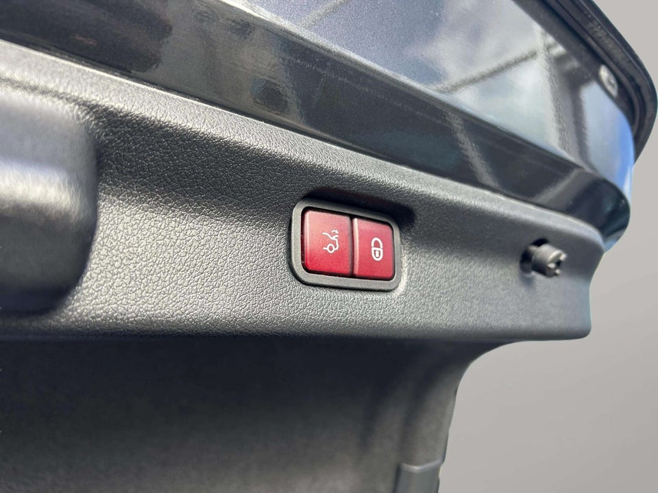 Mercedes EQE350 AMG Line 4d