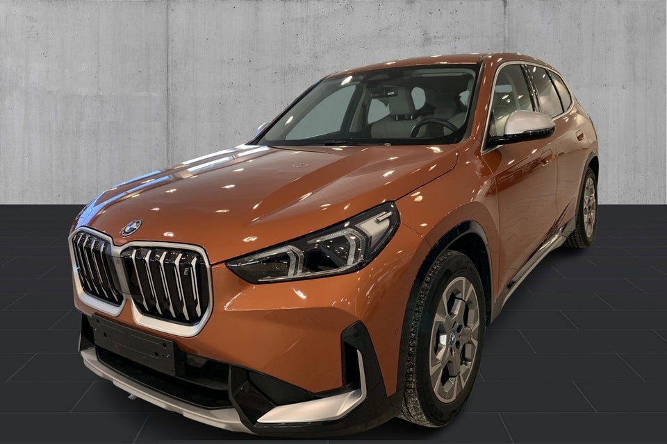 BMW iX1 xDrive30 X-Line 5d