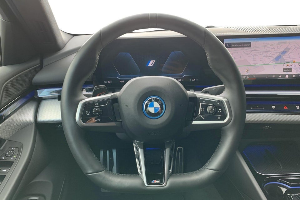 BMW i5 eDrive40 M-Sport 4d