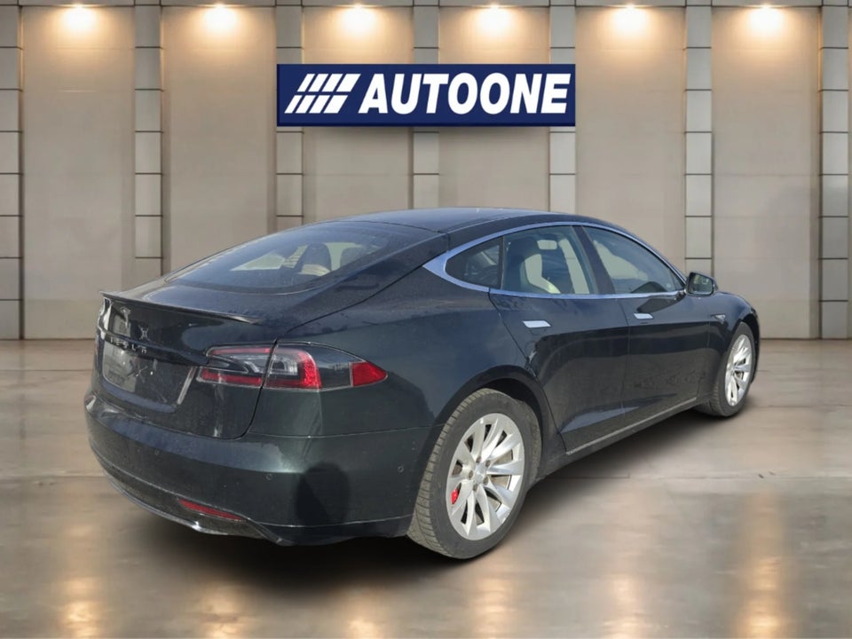 Tesla Model S 85 5d